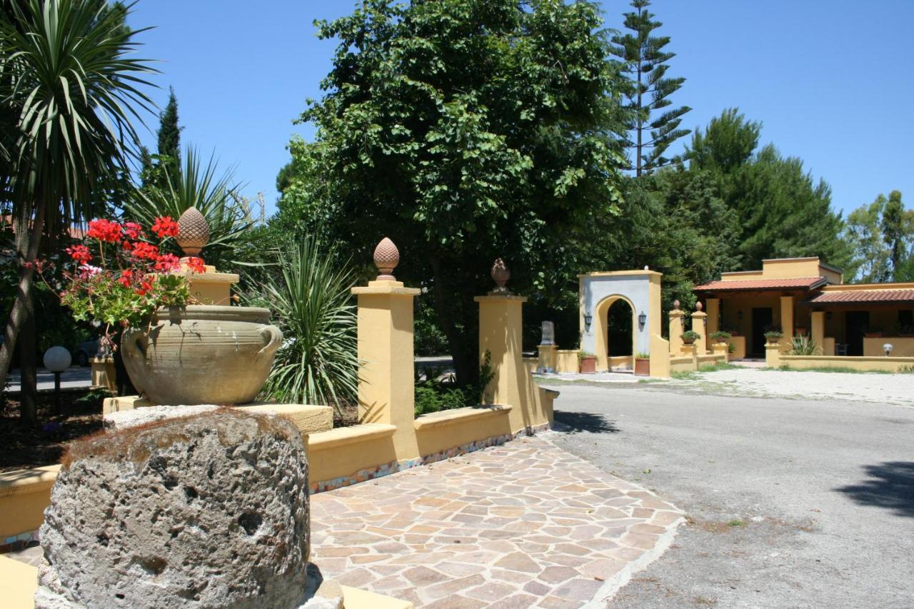 Hotel Villa Rita Paestum Luaran gambar